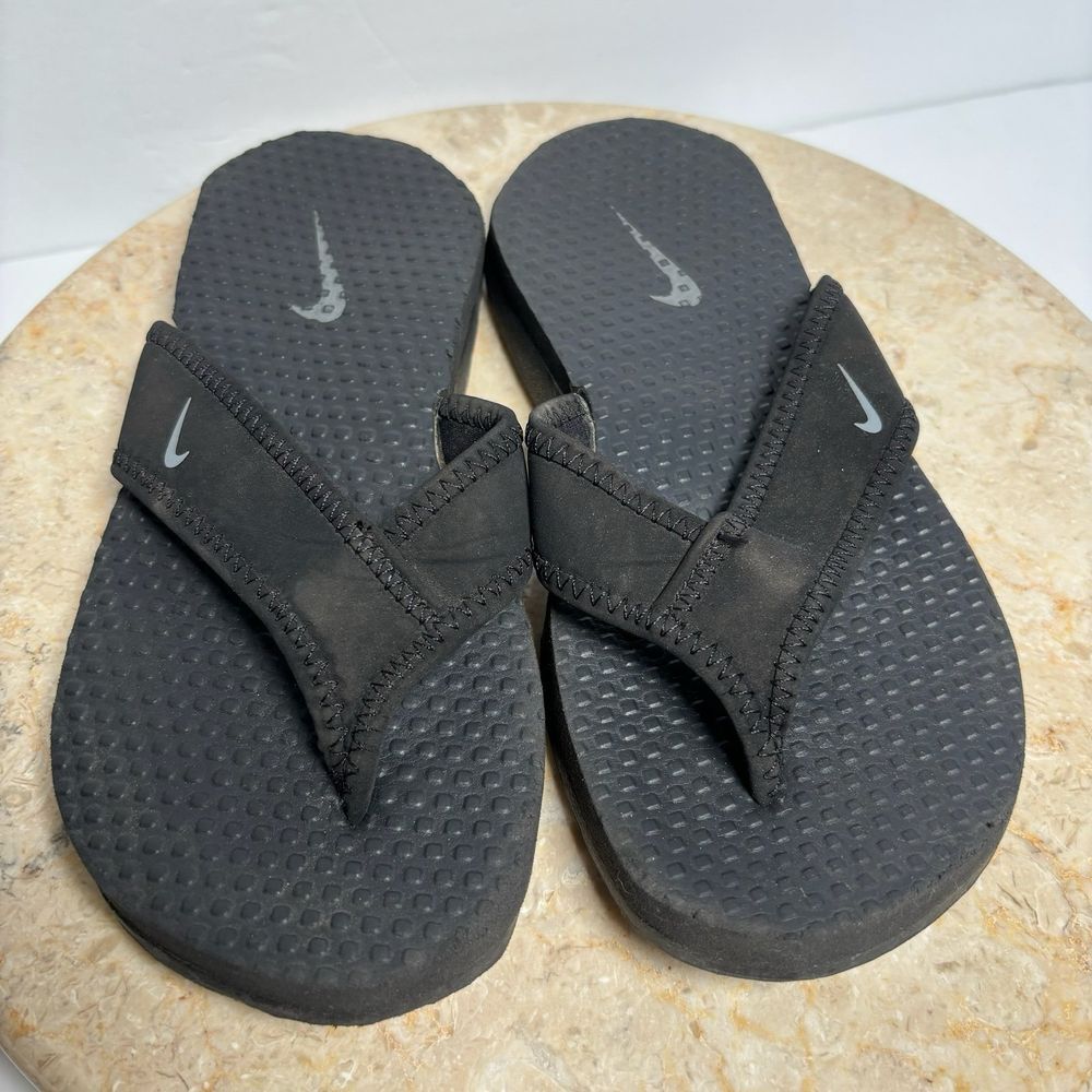 Nike Kids Celso Black Sandals Flip Flops US 1Y UK 13.5 Slip Ons‎ Classic